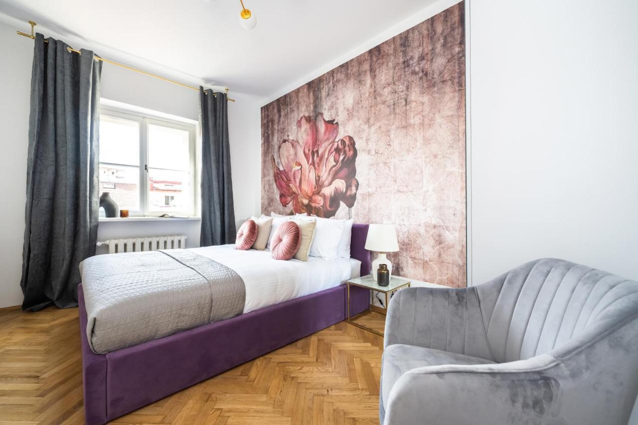 Apartment Gallery 7 - 7 *